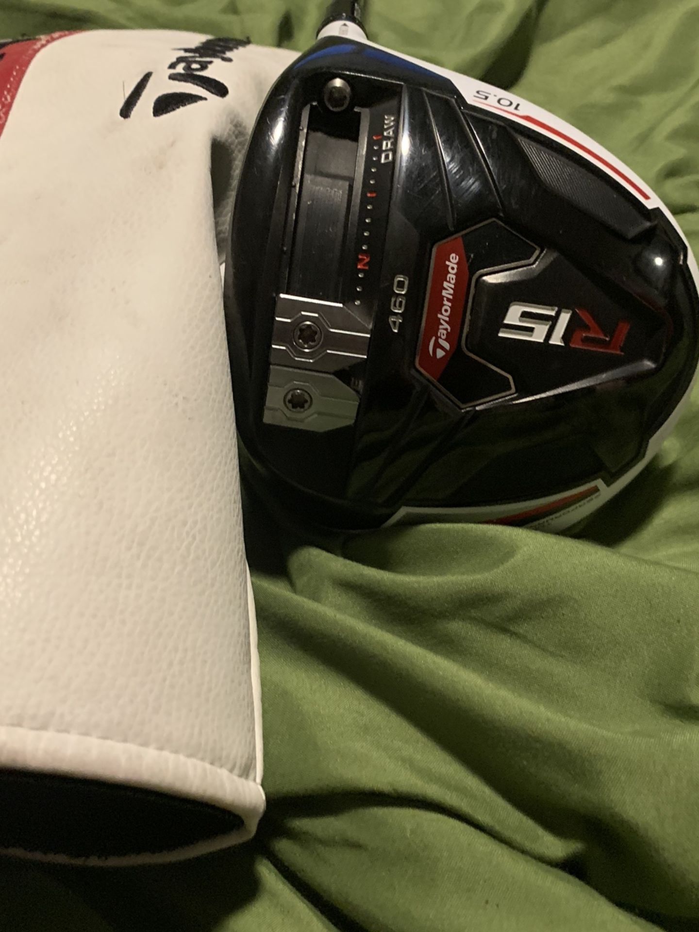 TaylorMade R15 Driver / Stiff Flex