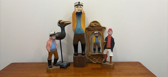 Nautical Wooden Sea Captains and Bird