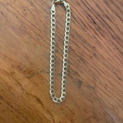 Bracelet
