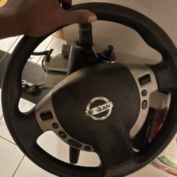 Nissan rogue steering wheel Sl Awd 2007-11
