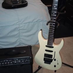 Fender Squire H.M. Korea 1989 Vintage With Floyd Rose II & Line 6 Spider Amp 