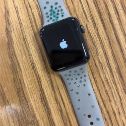 Apple Watch, Series 3, 42mm, Aluminum
