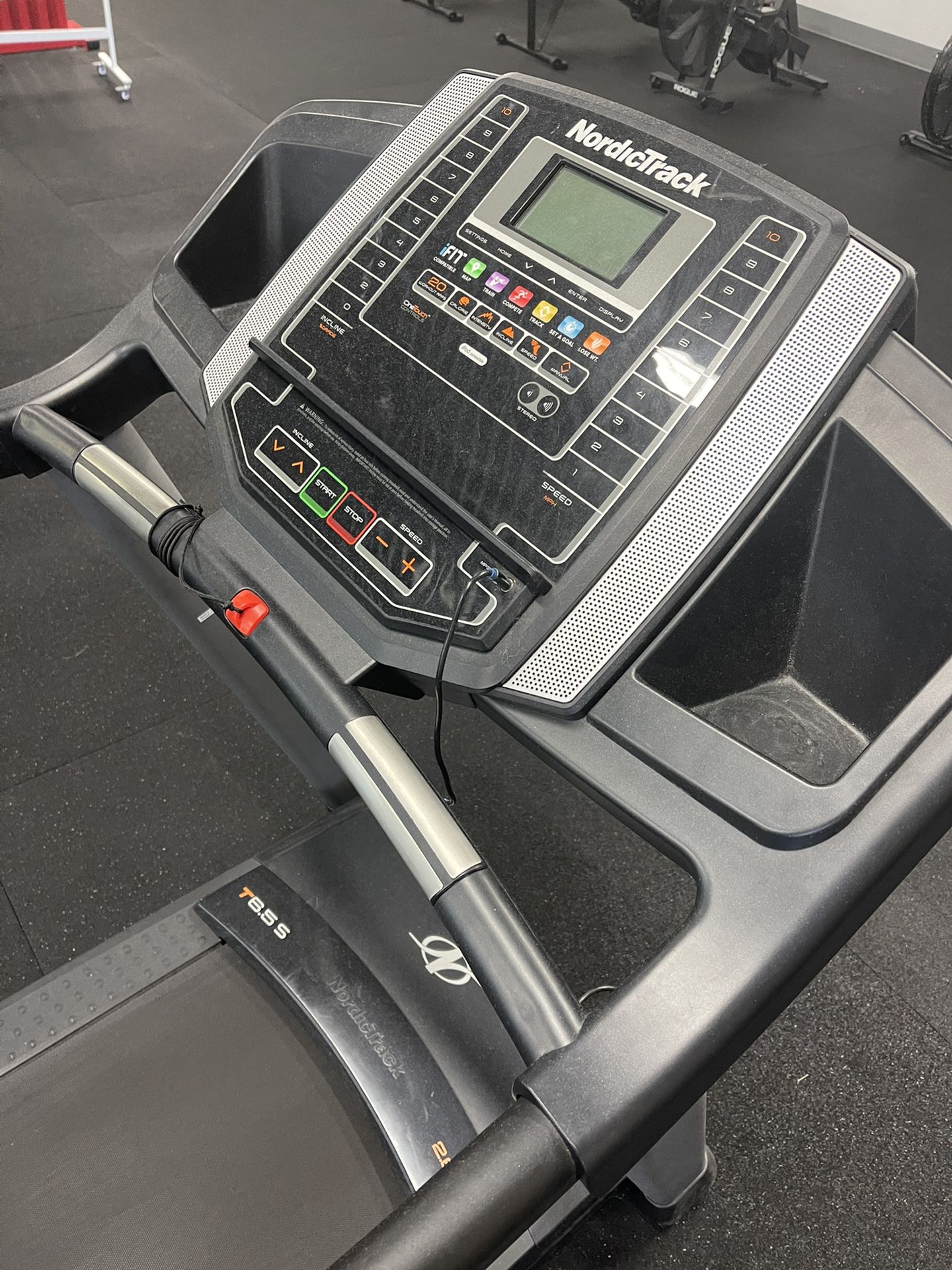NordicTrack Treadmill OBO Recently Serviced 