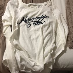 Abercrombie & Fitch Long Sleeve