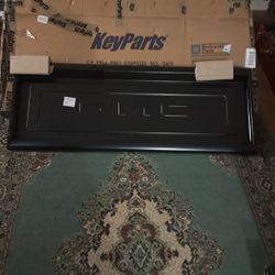 1(contact info removed) Stepside Tail Gate 