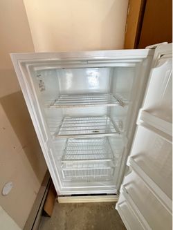 Woods 15 Cu. Ft. Upright Freezer – Works Great – $250 OBO