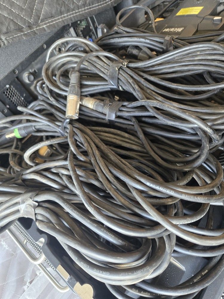 Mic Cables