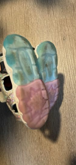 Frozen light up shoes size 6