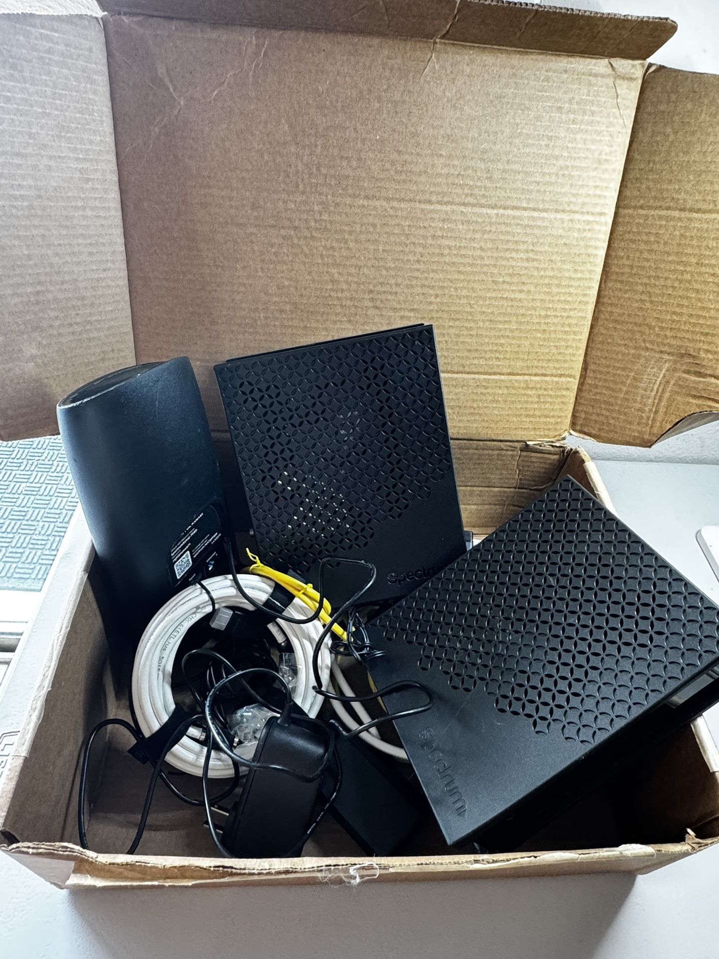 Spectrum Modem & Router Bundle - $30 OBO