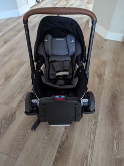 Evenflo Shyft DualRide Car Seat/Stroller Combo with Bag Attachment