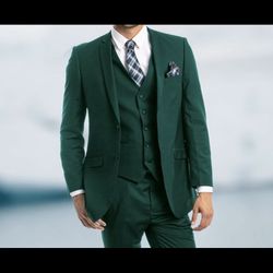 Check out our new three piece slim fit Hunting Green suit all size available 34S-62R