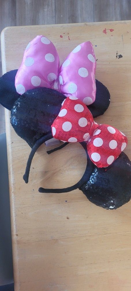 Minnie Mouse Ears