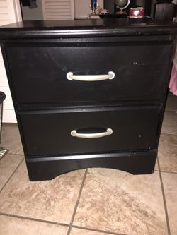 Mesita Auxiliar Negra