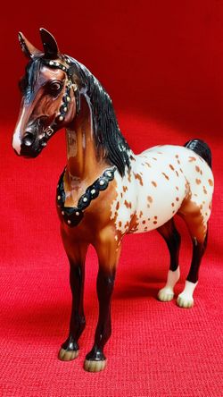 Breyer #1735 Glitterati 65th Anniversary Limited Edition Western Horse No Saddle/Chain 
