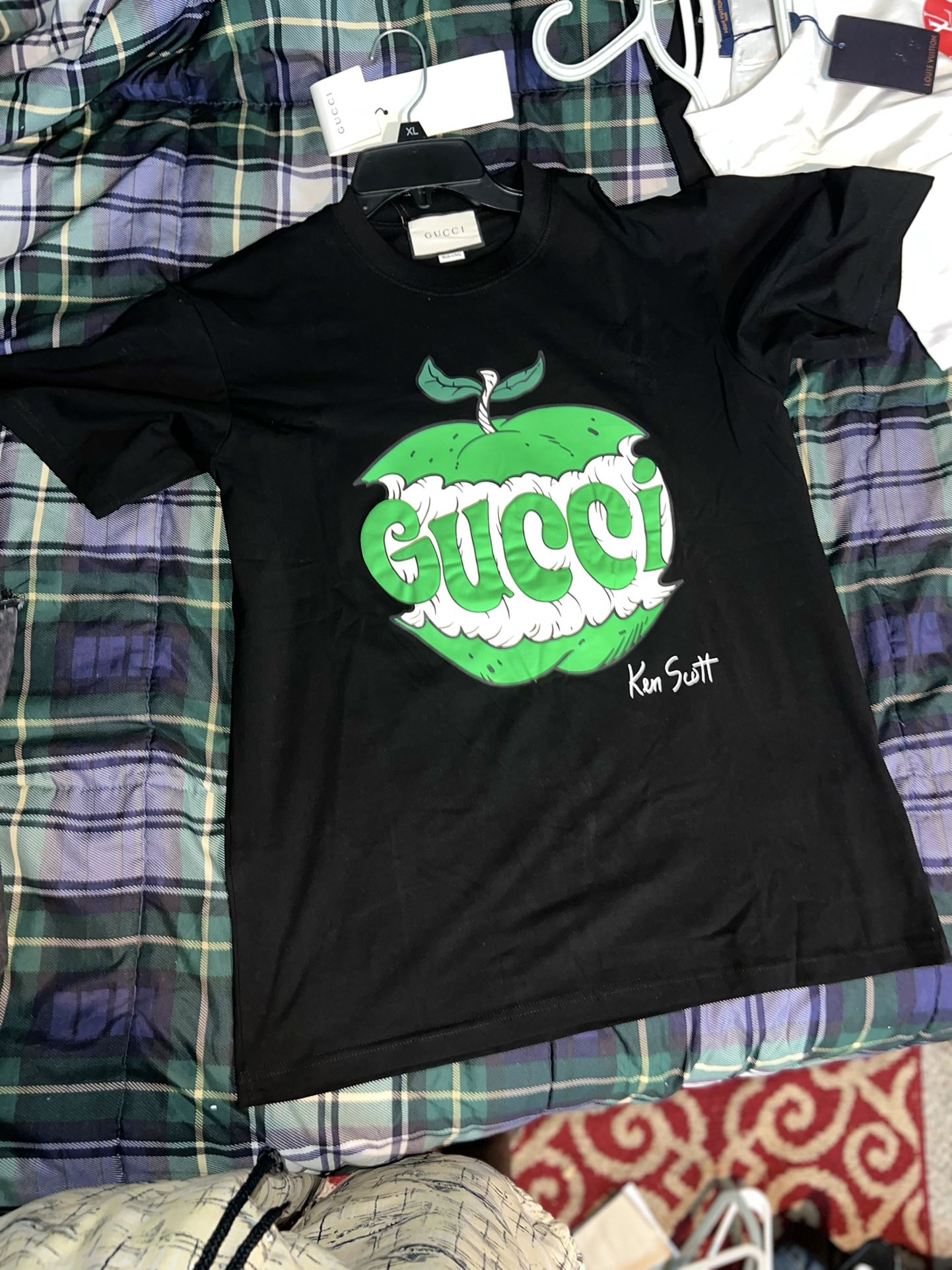 Gucci T Shirt Size Medium New