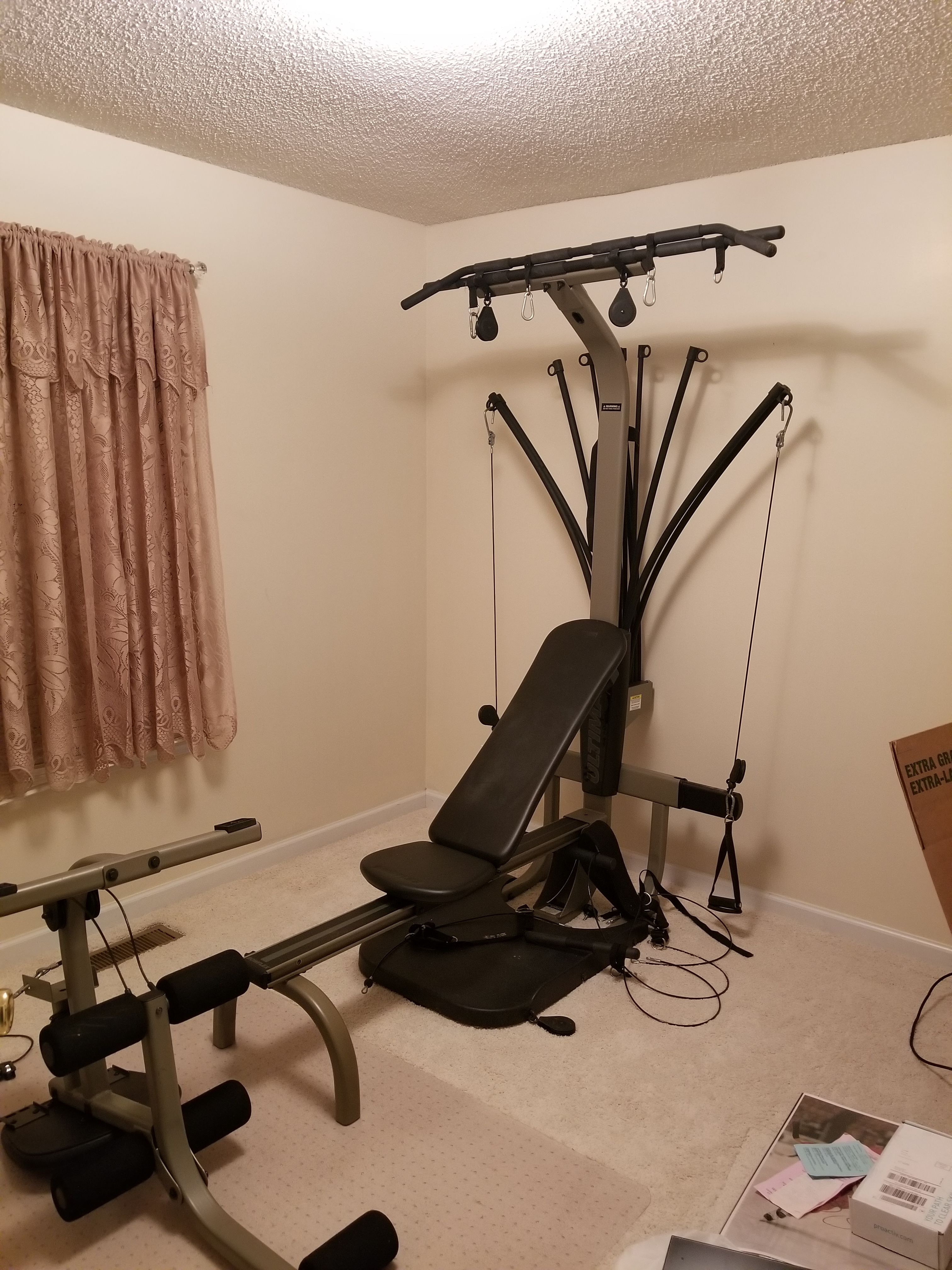 Bowflex Full Work out Machine w/ rowing feature built in. Negotiable