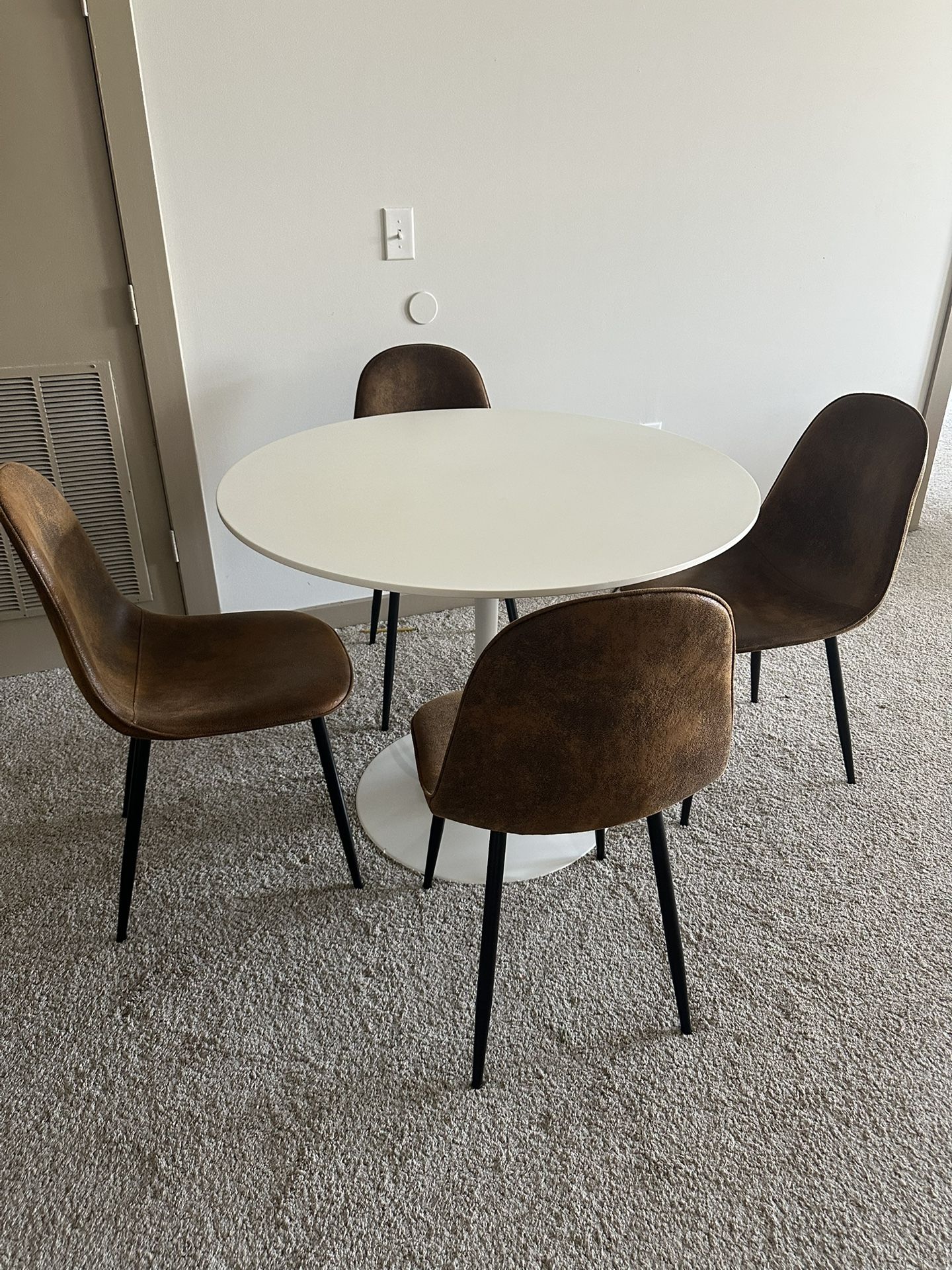 Dining Table With 4 Chairs