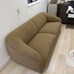 2 Seater Couch, brand new condition