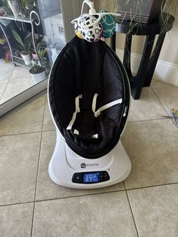 4Moms mamaRoo Baby Swing