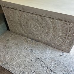 PRICE REDUCED!!!    Storage Chest