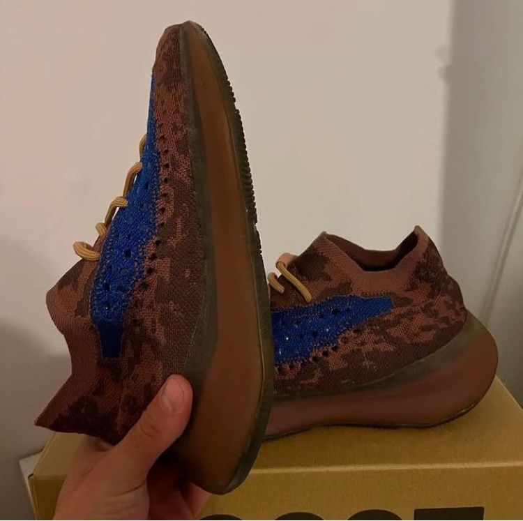 Yezzy 380