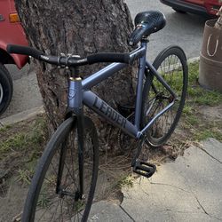 Leader Fixie