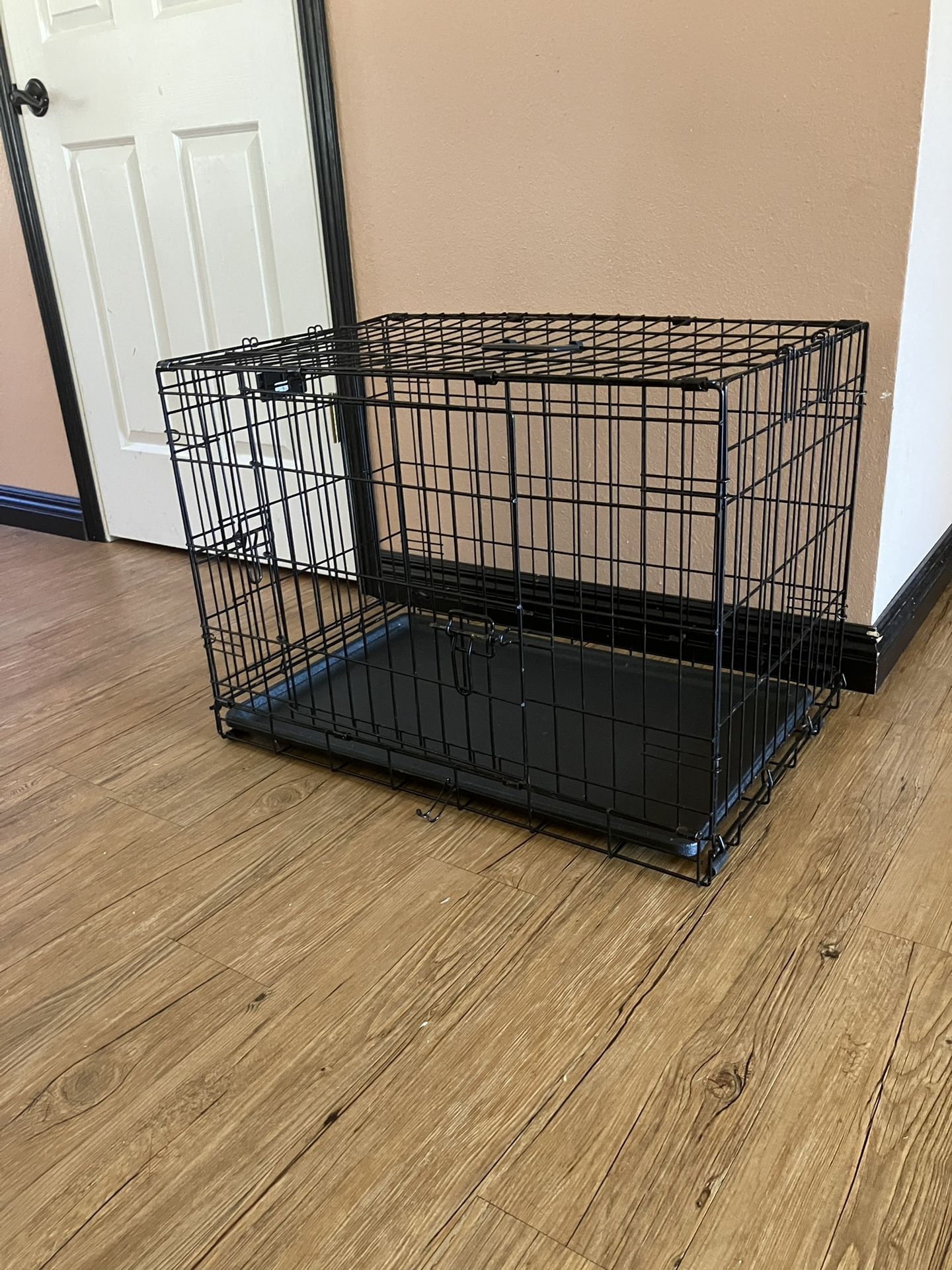 Medium Dog Crate