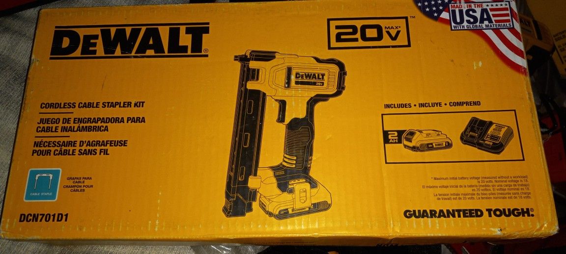 Dewalt Cable Stapler Kit