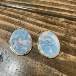 New gold drop earrings