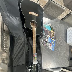 Fender CD-60SCE Dreadnought Acoustic-Electric Guitar Black with case and Chord Buddy