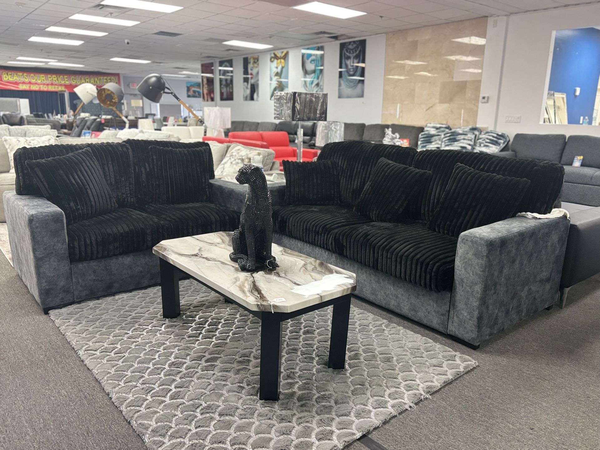 Black Plush Fabric SOFA&LOVESEAT Set (multiple Colors Available) For Sale