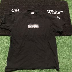 supreme box logo bandana tee size medium 