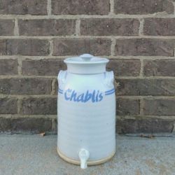 Chablis Stoneware 1-Gallon Beverage Dispenser/Lid