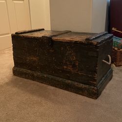Vintage Trunk