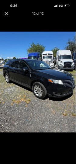 2014 Lincoln MKT