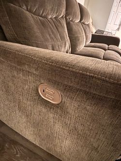 Reclining sofa