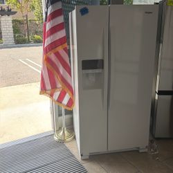 Whirlpool Side By Side Fridge 