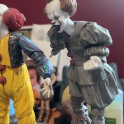 Neca, It Pennywise Figures