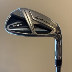 Taylormade Sim Max Pitching Wedge NS Modus 3 Regular Steel Shaft Right Handed Golf Club