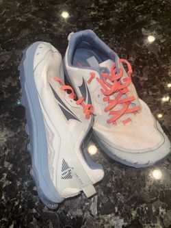 Men’s Size 11 Lone Peak Altras