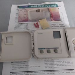 Carrier Kool And Heat Thermostat 