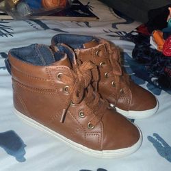 Cat And Jack Sneaker Boots SIZE 10T