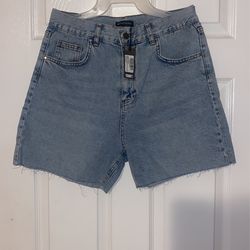 Pretty Little Thing Mom Shorts