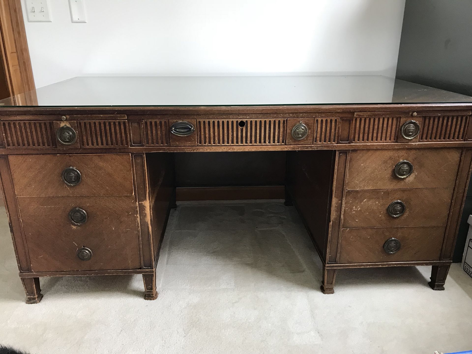 Very old lawyers desk.....very heavy for Sale in Belle Vernon, PA OfferUp