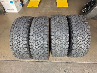 35x12.50R18 BfGoodrich T/A KO2 tires 35"/18's