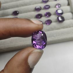 AAAA Grade Amethyst Lot: 192.91 Ctw: 22 Pcs: Pal Dark: Lot A3