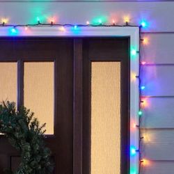 Christmas Decorations -- Lights, Ornaments, Tree Skirt 🎄 