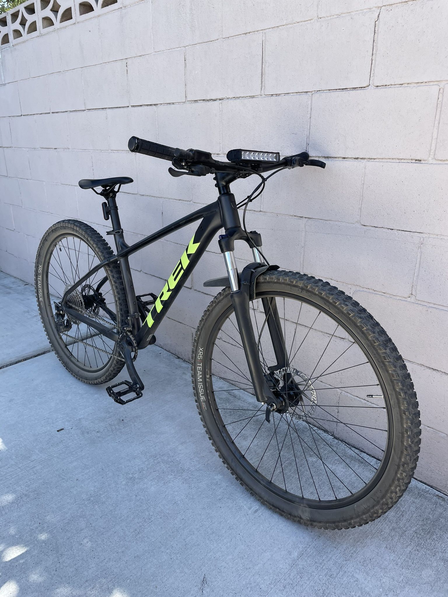 Trek Marlin 6 Gen 2 M/L