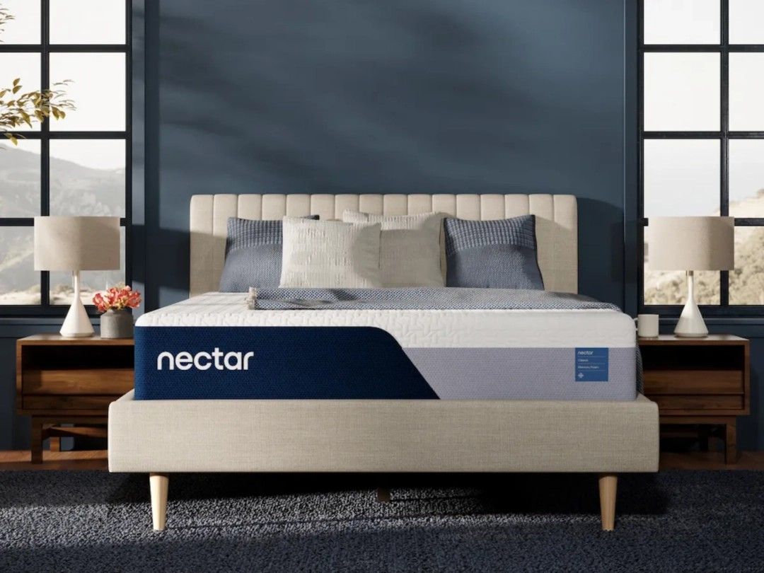 💥😮 $499 Queen Nectar Classic Memory Foam Mattress $499 😮💥