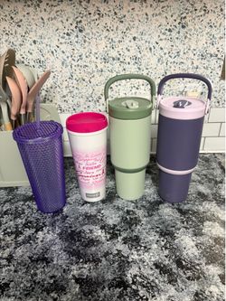Random Tumblers and Cups